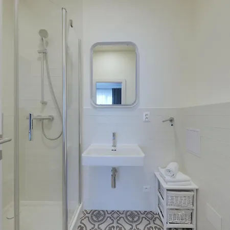 Shone Old Town 2 Bedroom Pozsony