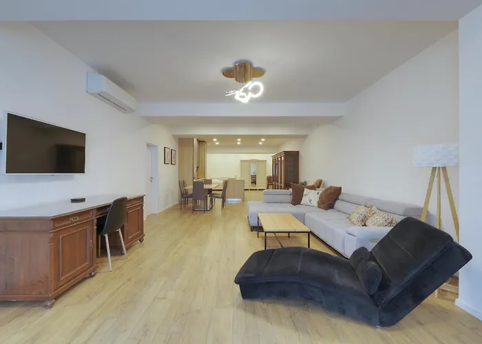 Shone Old Town 2 Bedroom *