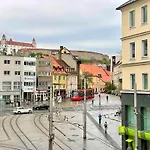 Shone Old Town 2 Bedroom Appartement *