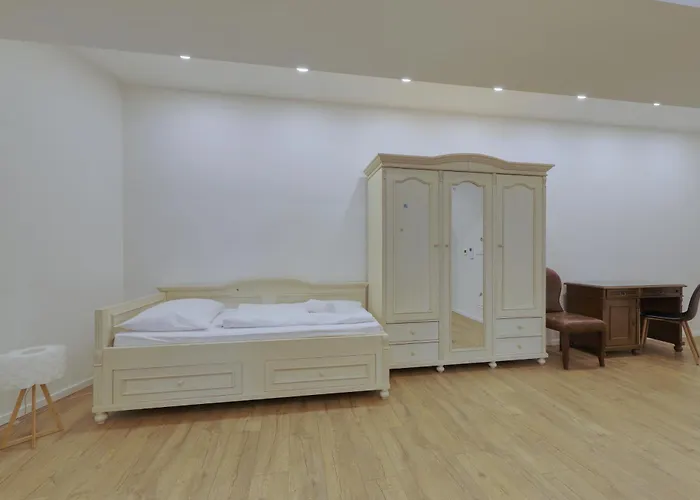 Shone Old Town 2 Bedroom Appartement