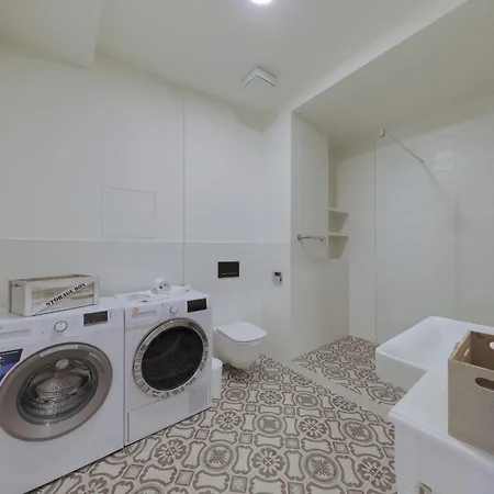 Shone Old Town 2 Bedroom